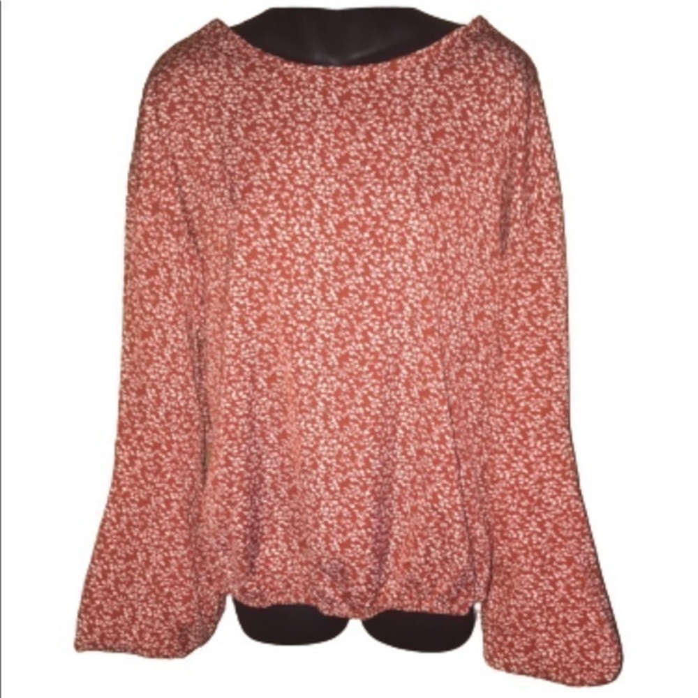 Coeur de Vague rust colored floral printed top NWT size L